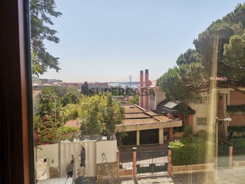 Apartamento T3 em Belém, Lisboa