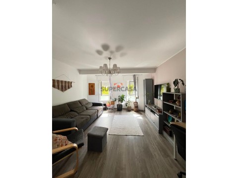 Apartamento T2 em Caparica e Trafaria, Almada