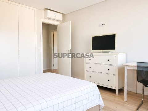 Room Op Agualva e Mira-Sintra, Sintra