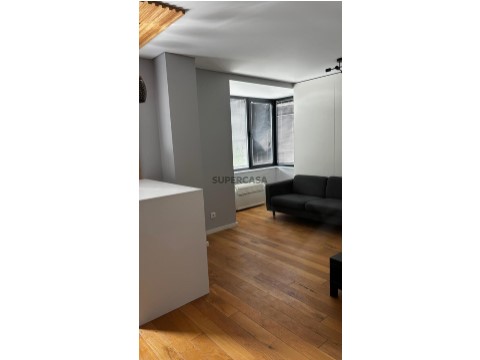 Apartamento T2 na Rua de Clemente Meneres, Cedofeita, Santo Ildefonso, Sé, Miragaia, São Nicolau e Vitória