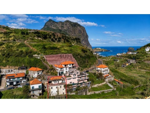 Moradia T2 em Porto da Cruz, Machico