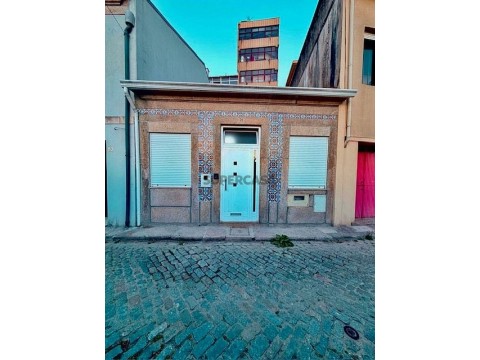 Moradia T2 em Bonfim, Porto
