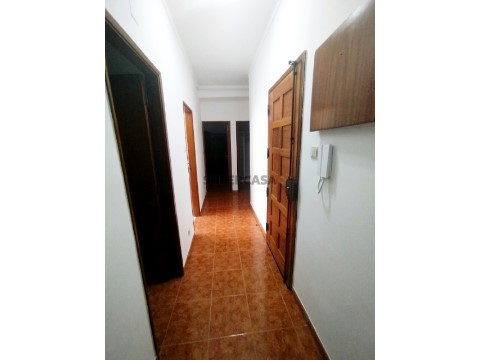 Room auf Rua Santo Condestável, Amora