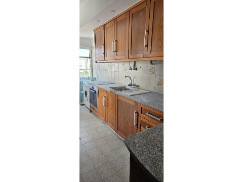 Apartamento T2 na Rua Gregório Lopes, São João Baptista e Santa Maria dos Olivais