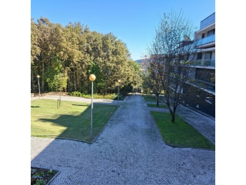 公寓  3 卧室 在 Avenida Madre Rita de Jesus, Ranhados