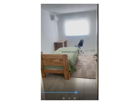 Quarto na Rua da Pinheira, Aradas