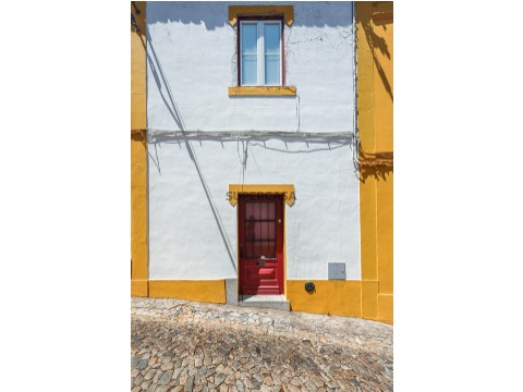 Moradia T1 na Rua Capado, Évora (São Mamede, Sé, São Pedro e Santo Antão)