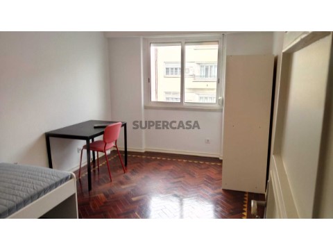 卧室 在 Avenida Almirante Reis, Arroios