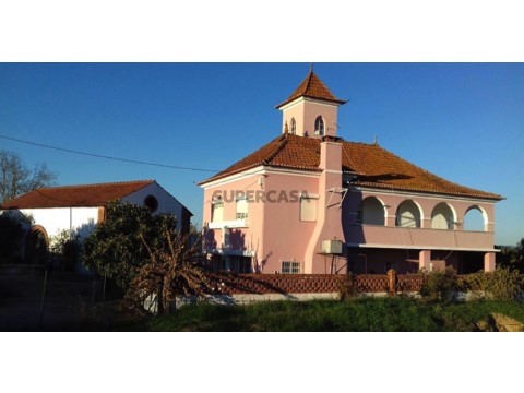 Vivenda Térrea em Paialvo, Tomar