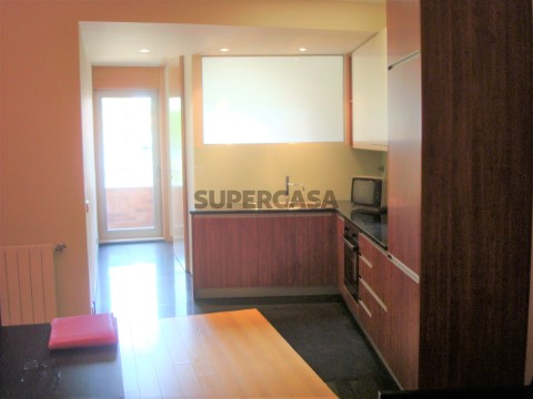 Apartamento T2+1 em Paranhos, Porto