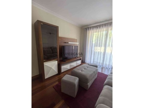 Apartamento T1+1 em Ramalde, Porto