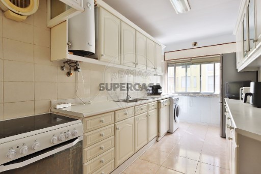 Apartment 3 Zimmer Rio de Mouro, Sintra