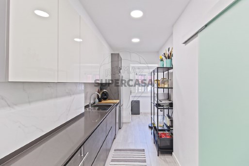 Apartment 3 Zimmer Mina de Água, Amadora