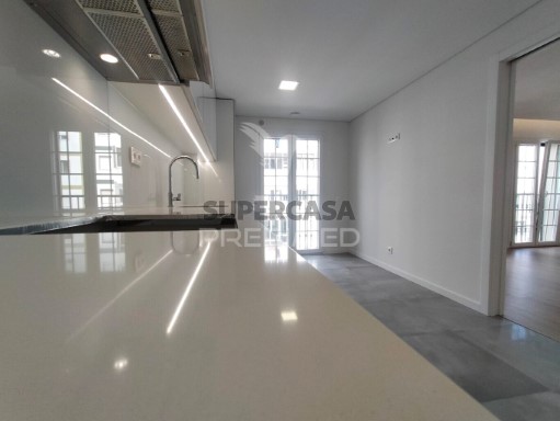 Apartment 3 Zimmer Águas Livres, Amadora