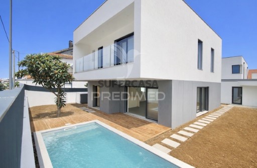 Haus 3 Zimmer Charneca de Caparica e Sobreda, Almada