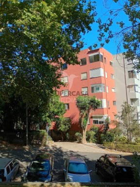 Apartment 3 Zimmer Massamá e Monte Abraão, Sintra