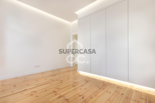 Apartment 5 Zimmer Santo António, Lisboa