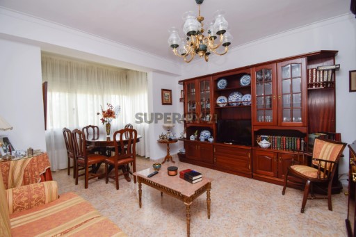 Apartment 3 Zimmer Rio de Mouro, Sintra