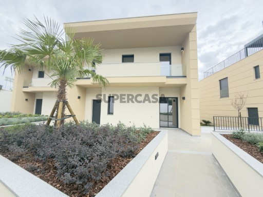 Maravilhosa moradia em Condomínio - Cascais