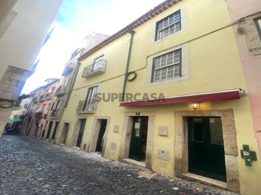 W4943 - Prédio em Alfama com Licença para turismo | Wallis Real Estate