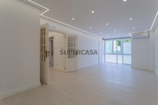 Apartment 2 Zimmer Águas Livres, Amadora