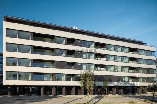 20251203-LOUSINHA-ARQUITECTOS-RIVER-LINE-073