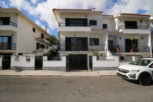 MORADIA T4 VENDA_OEIRAS_REMAX EXTRA