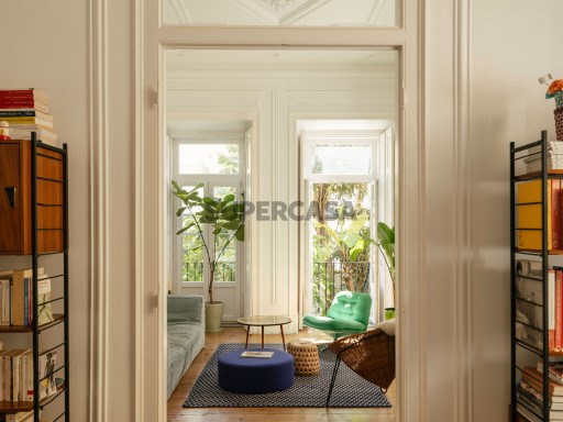 T4 Renovado + Jardim | Arroios