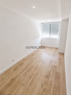 Apartment 2 Zimmer Águas Livres, Amadora