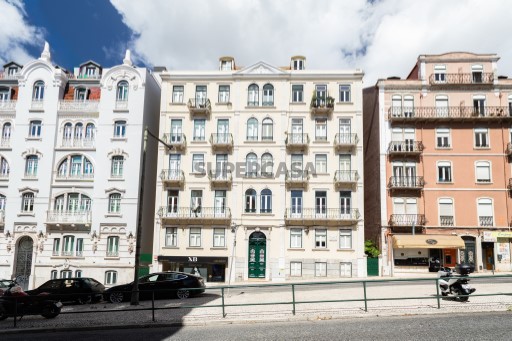 Apartment 7 Zimmer Santo António, Lisboa