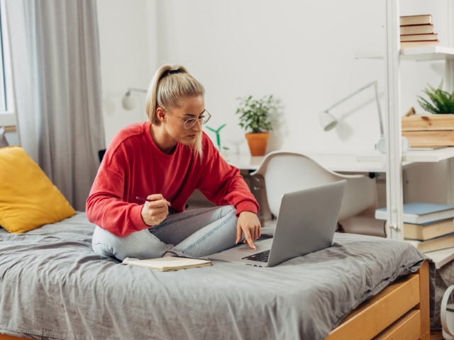 Arrendar casa para estudar: o que verificar antes de assinar 